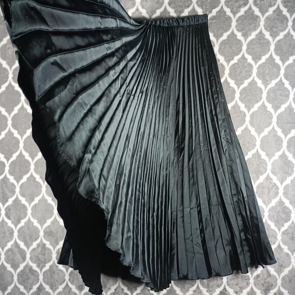 Woolworths Skirt Womens 14 Black Pleated Satin Look Polyester Elastic Waist Goth - Picture 8 of 11